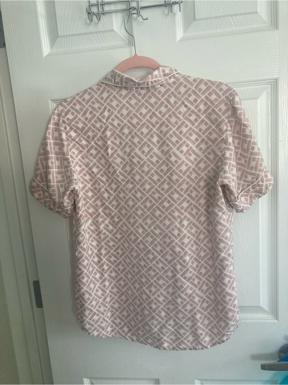 100% Mulberry Silk Blush Geometric Pajama Set with Contrast Piping - Women Small - Picture 5 of 12